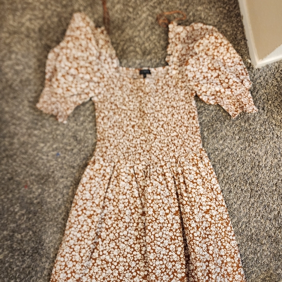 1. State Dresses & Skirts - 1.State smock square neck,  puff sleeve floral dress size Large